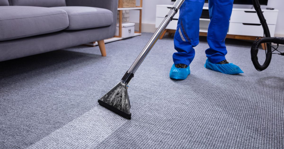 How to Start a Carpet Cleaning Business In 2026