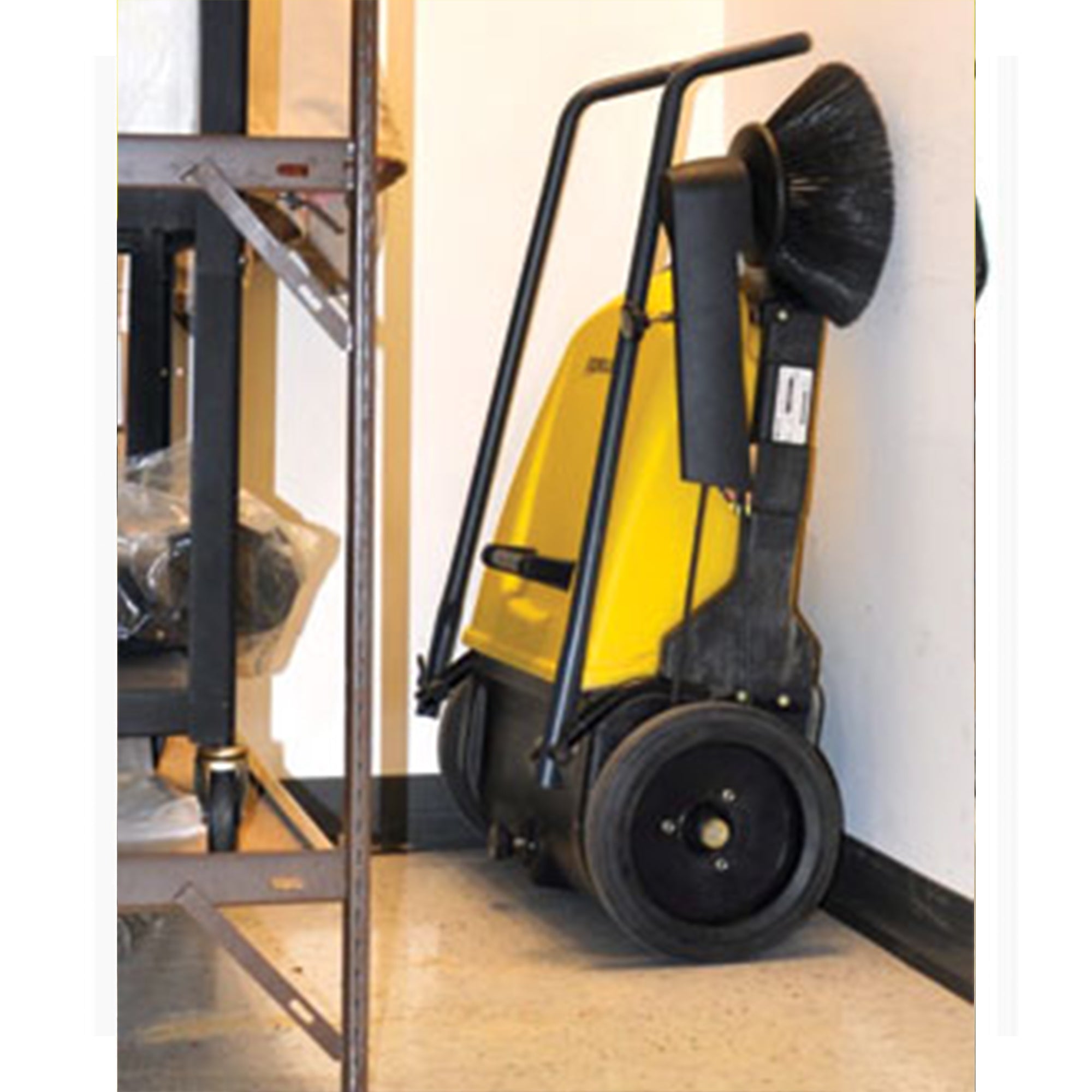 Tornado SWM 319 Manual Push Sweeper 96190